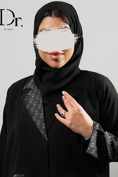 عباية الدكتورة